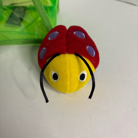 Melissa and Doug Plush Bug Catcher Jug With 3 Bugs - Stuffed Animals - Toys - Picture 6 of 13